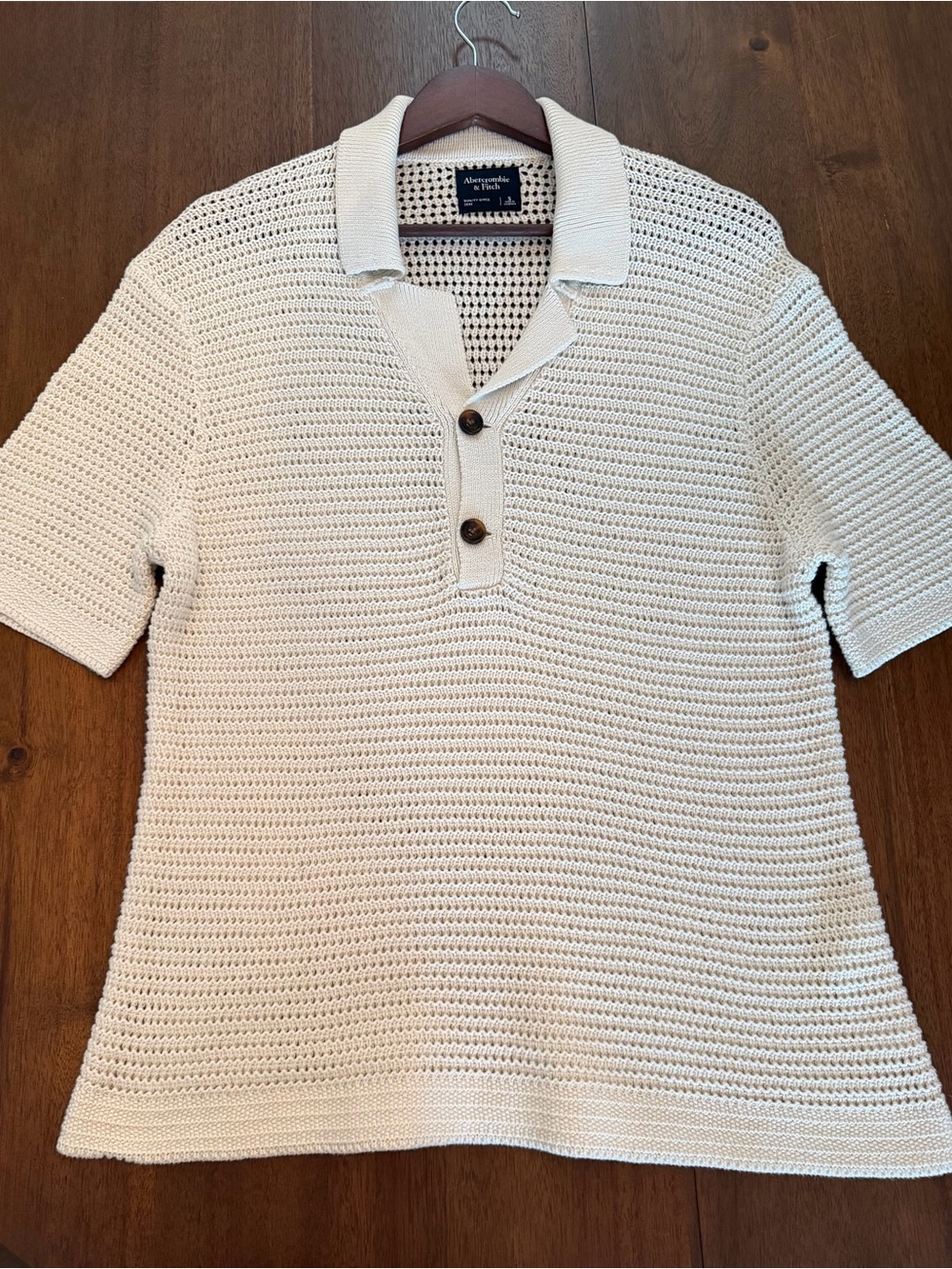 (NWOT) Abercrombie & Fitch Cream Knit Polo Top